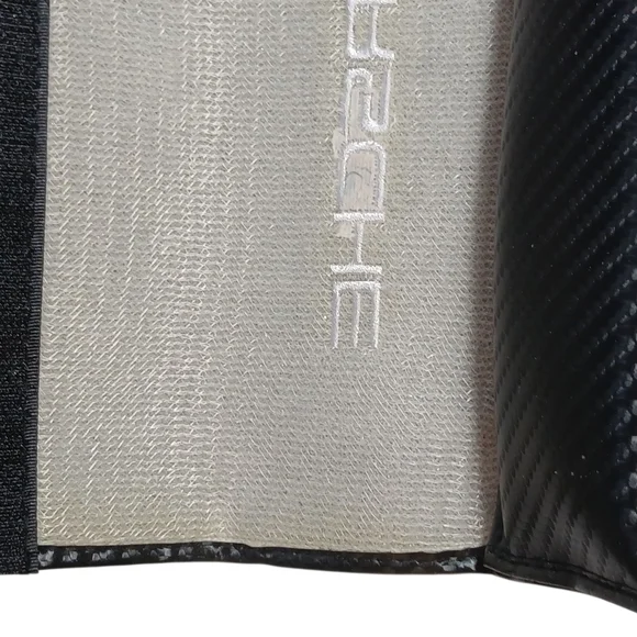 Porche Seat Belt Cover Embroidered Black Velcro - Picture 13 of 15